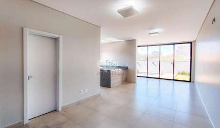VENDE CASA RESERVA SAN GABRIEL, 3 SUÍTES, 4 VAGAS