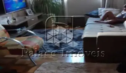 vende Apartamento à venda no Centro, 2 quartos.