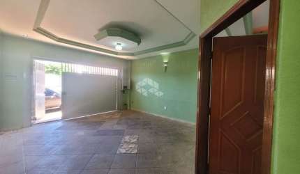 CASA Á VENDA 3 DORMITORIOS , 2 VAGAS - BAIRRO PLANALTO VERDE