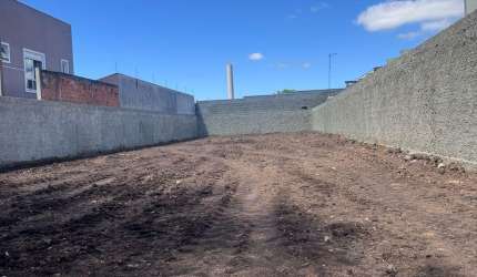 OPORTUNIDADE: Terreno com 462m2, murado e aterrado!!