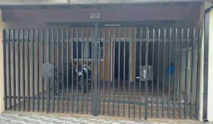 Casa com 2 dormitórios para alugar, 80 m² por R$ 1.950,00/mês - Jardim Garcez - Taubaté/SP