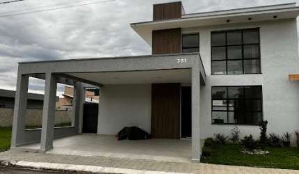 Casa com 3 dormitórios, 230 m² - venda por R$ 890.000,00 ou aluguel por R$ 5.417,00/mês - Bairro dos Guedes - Tremembé/SP