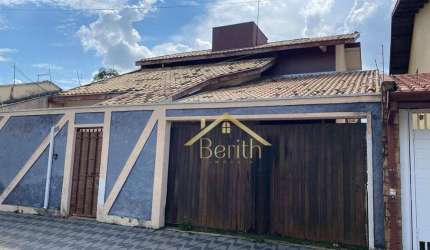Casa com 4 dormitórios à venda, 322 m² por R$ 620.000 - Campos Elíseos - Taubaté/SP