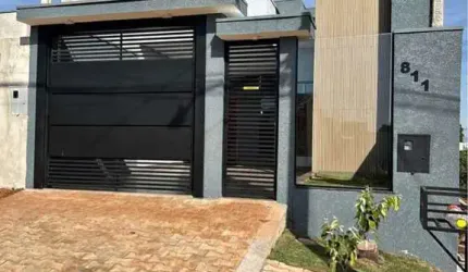 Casa para Venda em Campo Mourão, Jardim Ipanema, 3 dormitórios, 1 suíte, 2 banheiros, 1 vaga