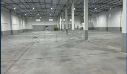Barracão / Galpão / Depósito com 4 salas para alugar na Avenida Plínio Kroeff, 1730, Rubem Berta, Porto Alegre por R$ 50.000