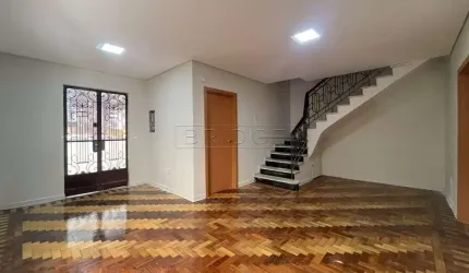 Casa comercial com 9 salas para alugar na Avenida Protásio Alves, 3312, Petrópolis, Porto Alegre por R$ 7.500