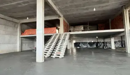 Ponto comercial para alugar na Avenida Assis Brasil, 6156, Sarandi, Porto Alegre por R$ 15.000