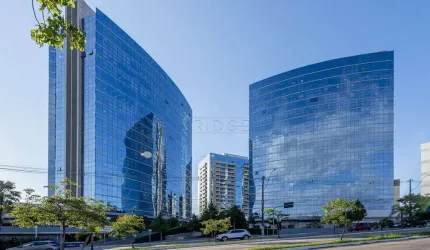 Sala comercial com 1 sala para alugar na Avenida Senador Tarso Dutra, 565, Petrópolis, Porto Alegre por R$ 2.500