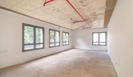 Sala comercial para alugar na Avenida Mariland, 403, Auxiliadora, Porto Alegre por R$ 2.000