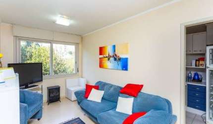 Apartamento com 2 quartos para alugar na Rua Ari Marinho, 33, Higienópolis, Porto Alegre por R$ 3.000
