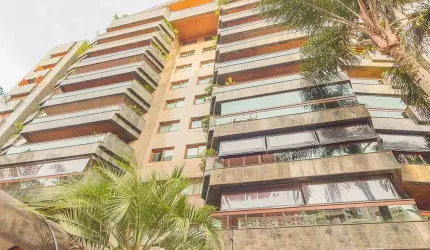 Apartamento com 4 quartos para alugar na Rua Comendador Rheingantz, 910, Bela Vista, Porto Alegre por R$ 19.000