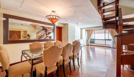 Cobertura com 3 quartos para alugar na Avenida Guaporé, 419, Petrópolis, Porto Alegre por R$ 10.900