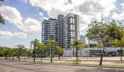 Apartamento com 2 quartos para alugar na Avenida Senador Tarso Dutra, 431, Petrópolis, Porto Alegre por R$ 5.500