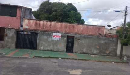 EXCELENTE TERRENO COM CASA