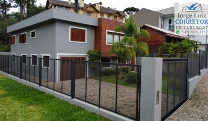 Residência mobiliada à venda