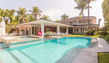 CONDOMÍNIO MALIBU: BELÍSSIMA MANSÃO DE 5 SUITES | 994 m² |  FINAMENTE DECORADA