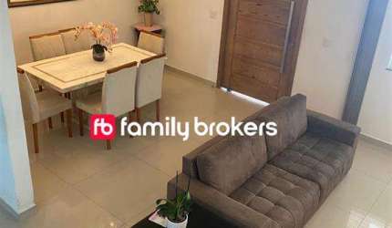 CASA COM 4 SUÍTES E 246m² Á VENDA EM VARGEM PEQUENA