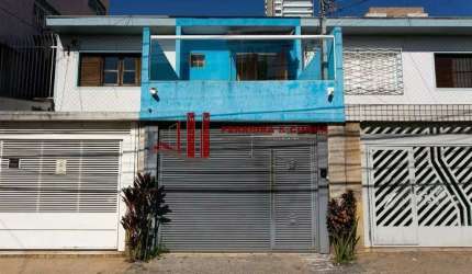Aluga-se uma casa aconchegante de 147m², localizada no bairro Tatuapé