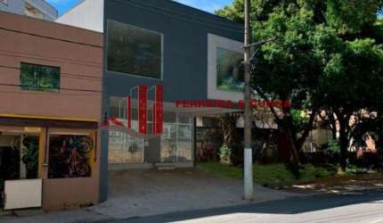Loja com renda à venda, com 281,32 m² ao lado do metrô Vila Prudente!