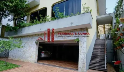 Sobrado 488m² no bairro Jardim São Bento