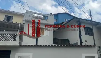 Excelente Sobrado 305m² no bairro Vila Mazzei para investimento.