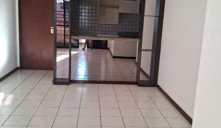 Apto 3/4 Suíte  Dependência Completa 2 Garagens