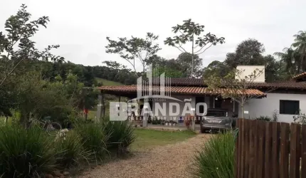 Casa à venda, Quati, GUARAMIRIM - SC com sala comercial