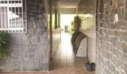 Casa para Venda em Arujá, Vila Riman, 5 dormitórios, 1 suíte, 3 banheiros, 4 vagas