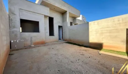 Casa com 2 quartos à venda na Rua Brazília Cassini Damatta, Jardim Monte Verde, Conselheiro Lafaiete, 75 m2 por R$ 390.000