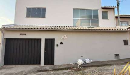 Casa com 3 quartos à venda na Rua Cor Jesus da Conceição Machado, Real de Queluz, Conselheiro Lafaiete, 140 m2 por R$ 430.000