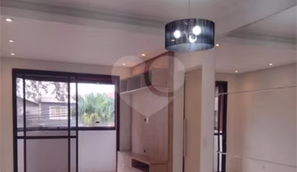 Apartamento à Venda com 2 Dormitórios, Sacada Envidraçada e Lazer Completo – Próximo à Av. Brás Leme, Zona Norte de SP