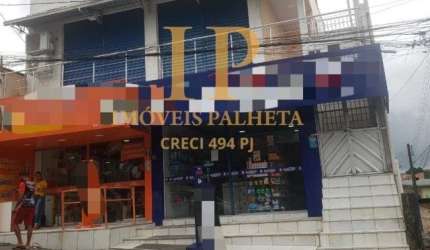 Prédio de 2 andares + Casa no Monte das Oliveiras
