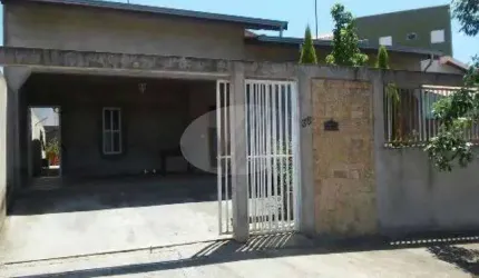 Casa com 3 quartos à venda na Cândido Portinari, 35, Residencial Arco Iris, Vinhedo, 147 m2 por R$ 750.000