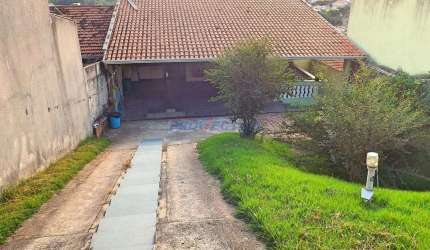 Casa com 2 quartos à venda na Vico Levrero, 334, Jardim dos Manacás, Valinhos, 113 m2 por R$ 600.000