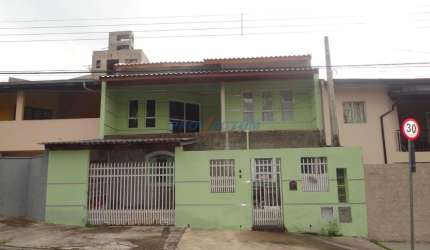 Casa com 3 quartos à venda na das Azaléas, 3440, Loteamento Residencial Fonte Nova, Valinhos, 200 m2 por R$ 680.000