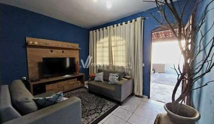 Casa com 3 quartos à venda na Presidente Tancredo Neves, 1223, Parque das Colinas, Valinhos, 141 m2 por R$ 600.000