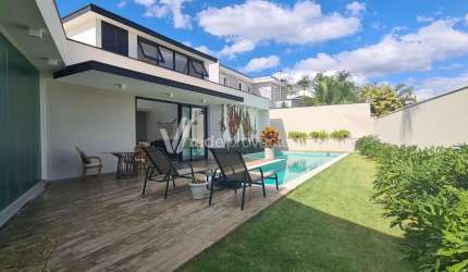 Casa em condomínio fechado com 3 quartos para alugar na Rua Doutor Adhemar de Barros, 629, Jardim Europa, Valinhos, 264 m2 por R$ 18.000
