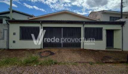 Casa com 3 quartos à venda na Narciso Bonon, 207, Vila São José, Valinhos, 180 m2 por R$ 550.000