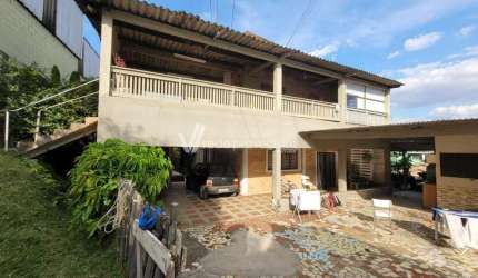 Chácara / sítio com 3 quartos à venda na Rua Márcio Valério Finholdt, s/n°, Chácaras São Bento, Valinhos, 240 m2 por R$ 1.200.000