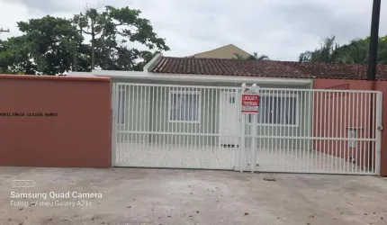 Casa para Temporada em Guaratuba, Brejatuba, 4 dormitórios, 1 suíte, 2 banheiros, 3 vagas