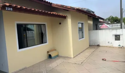 Casa para Venda em Guaratuba, Brejatuba, 3 dormitórios, 1 suíte, 2 banheiros, 1 vaga