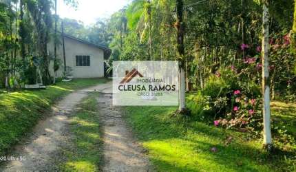 Chácara para Venda em Guaratuba, Pedra Branca do Araraquara, 3 dormitórios, 1 suíte, 2 banheiros