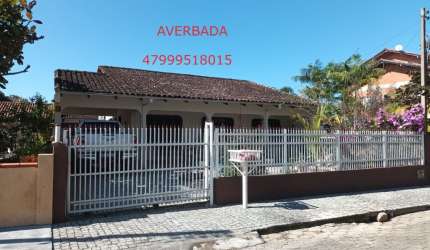 Linda Casa Averbada em Itaguaçú à 250m do mar.
