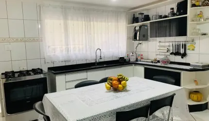 Sobrado Bairro Santa Maria