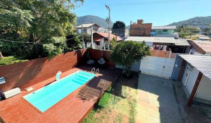 Casa com 7 Quartos à venda, 160m² - São João do Rio Vermelho