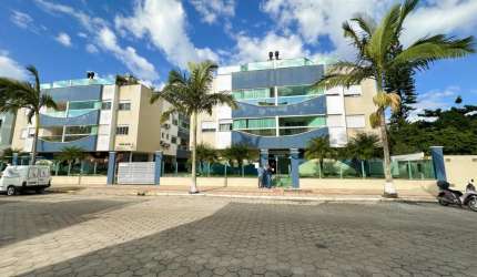Oportunidade imperdível! Apartamento de 3 dormitórios com suíte a poucos metros do mar em Ingleses Norte