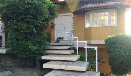 CASA NITERÓI BADU