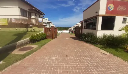 Imbassai-  Condomínio Brisas de imbassai >3 quartos com dependência