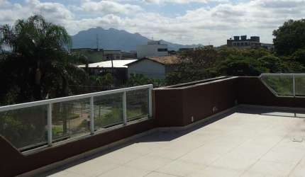 Casa com 8 quartos à venda na Paulo de Vasconcelos, 292, Jabour, Vitória por R$ 1.950.000
