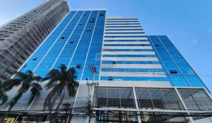 'Sala Comercial Moderna na Enseada do Suá'